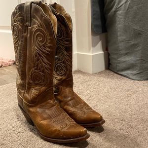 Womens brown cowgirl boots